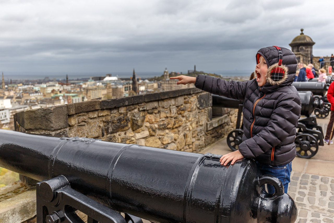 Edinburgh Castle Guided Tour with English-Speaking Guide & Entry – photo 3