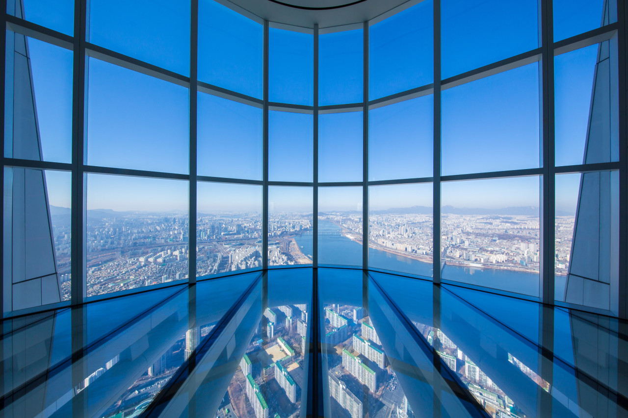 COMBO: Lotte World Adventure Seoul + Seoul Sky Observatory Tickets – photo 5