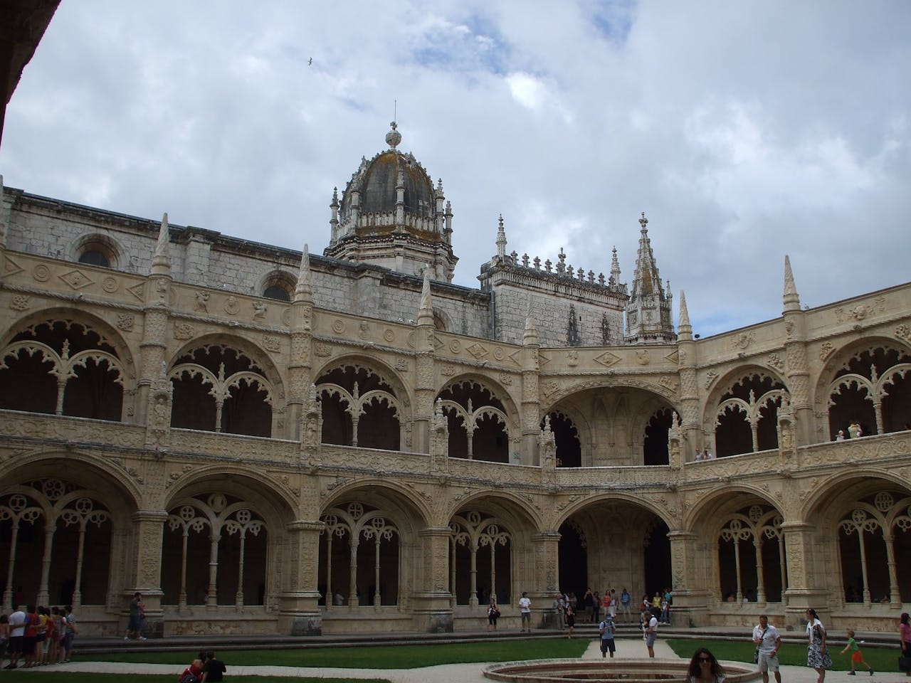 Jerónimos Monastery Ticket – photo 2