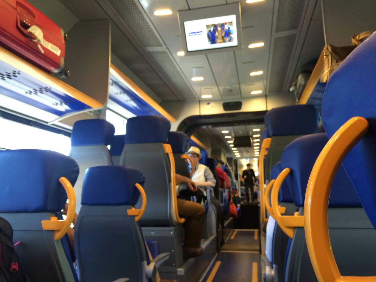 Fiumicino Airport: Leonardo Express Train Transfer To Rome Termini – photo 6
