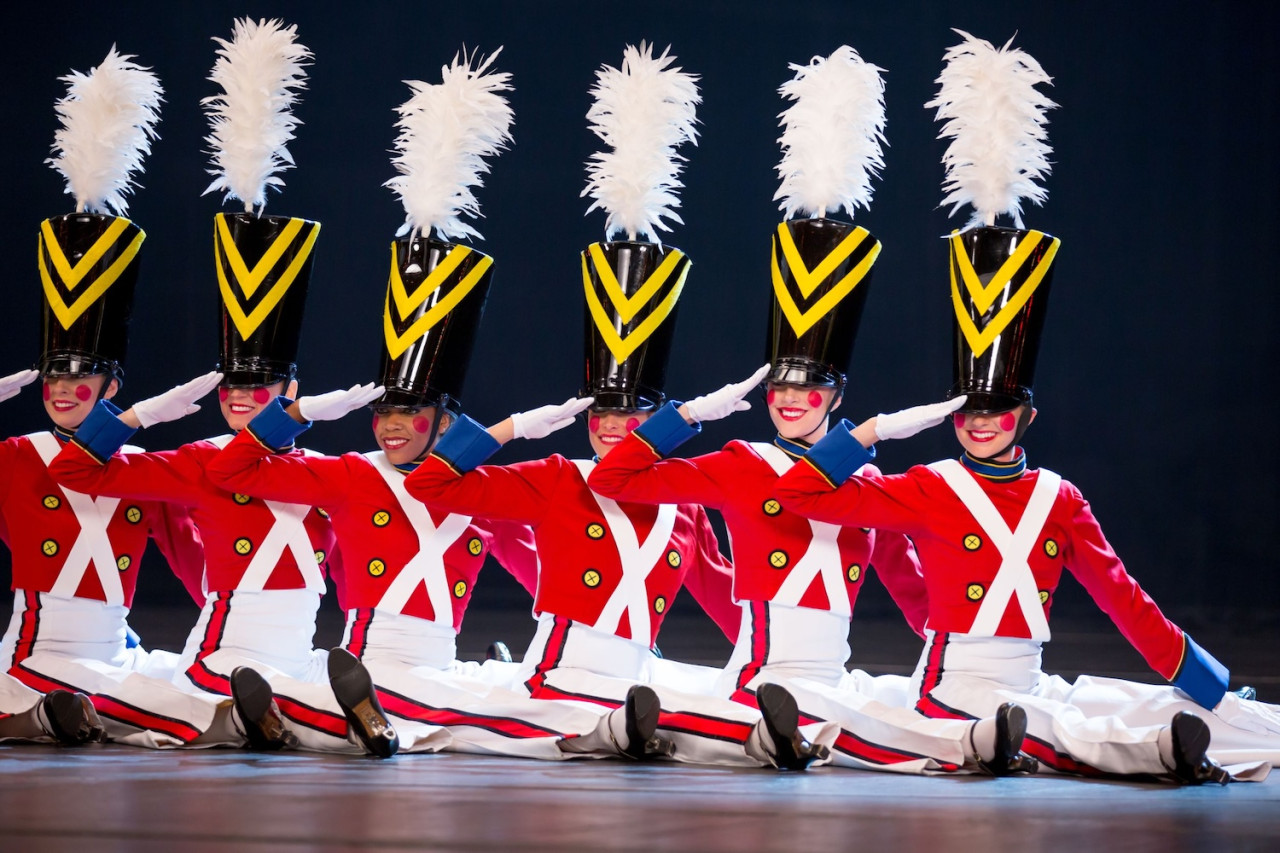 Radio City Music Hall Christmas Spectacular Show Starring the Rockettes Tickets – photo 4