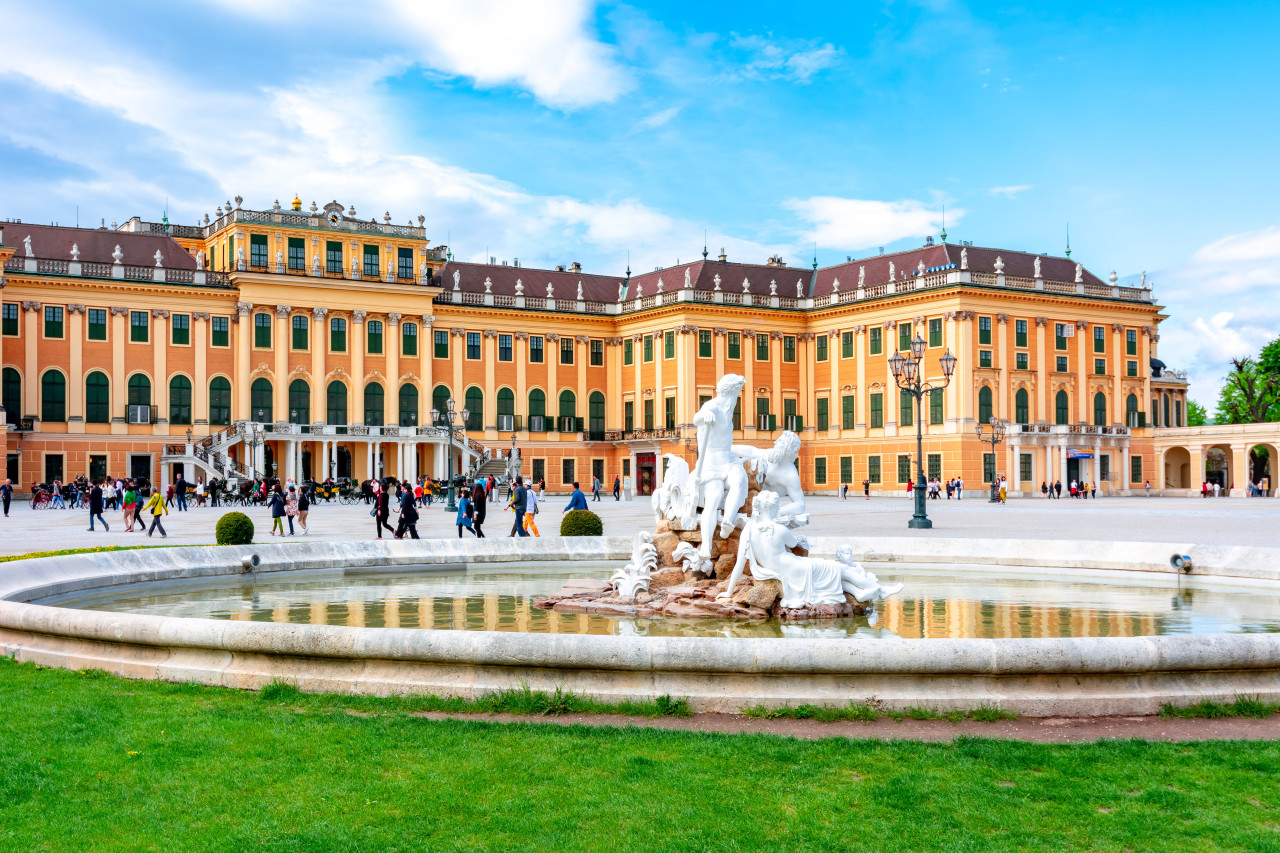 Schonbrunn Palace – photo 8