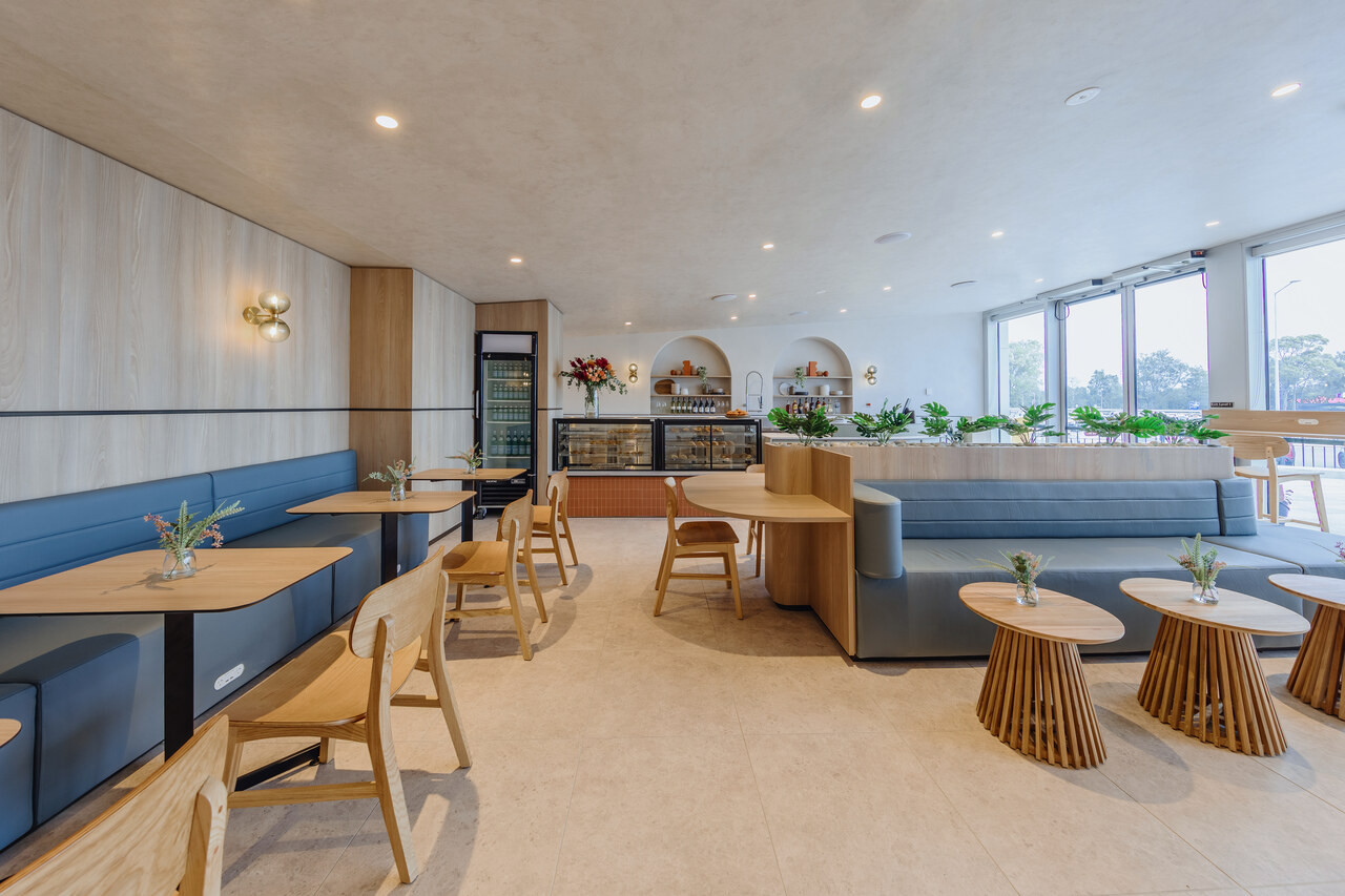 시드니 국제 공항 제1터미널 : 플라자 프리미엄 라운지 서비스