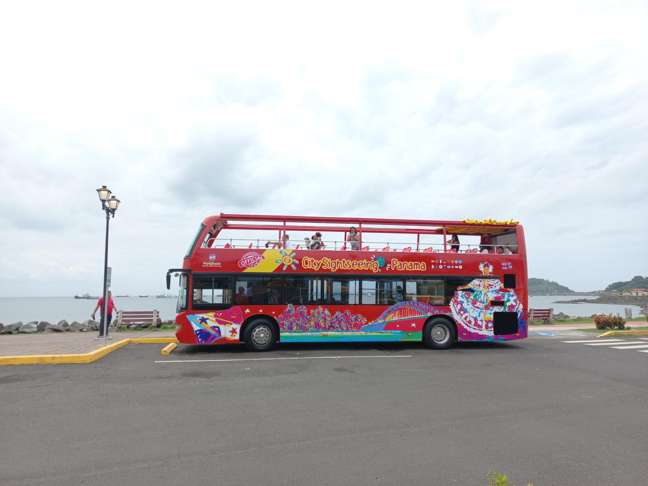 City Sightseeing Panama City Hop-on Hop-off Bus Tour – photo 6