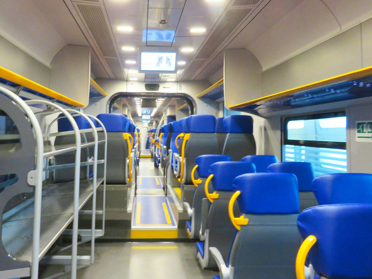 Fiumicino Airport: Leonardo Express Train Transfer To Rome Termini – photo 5