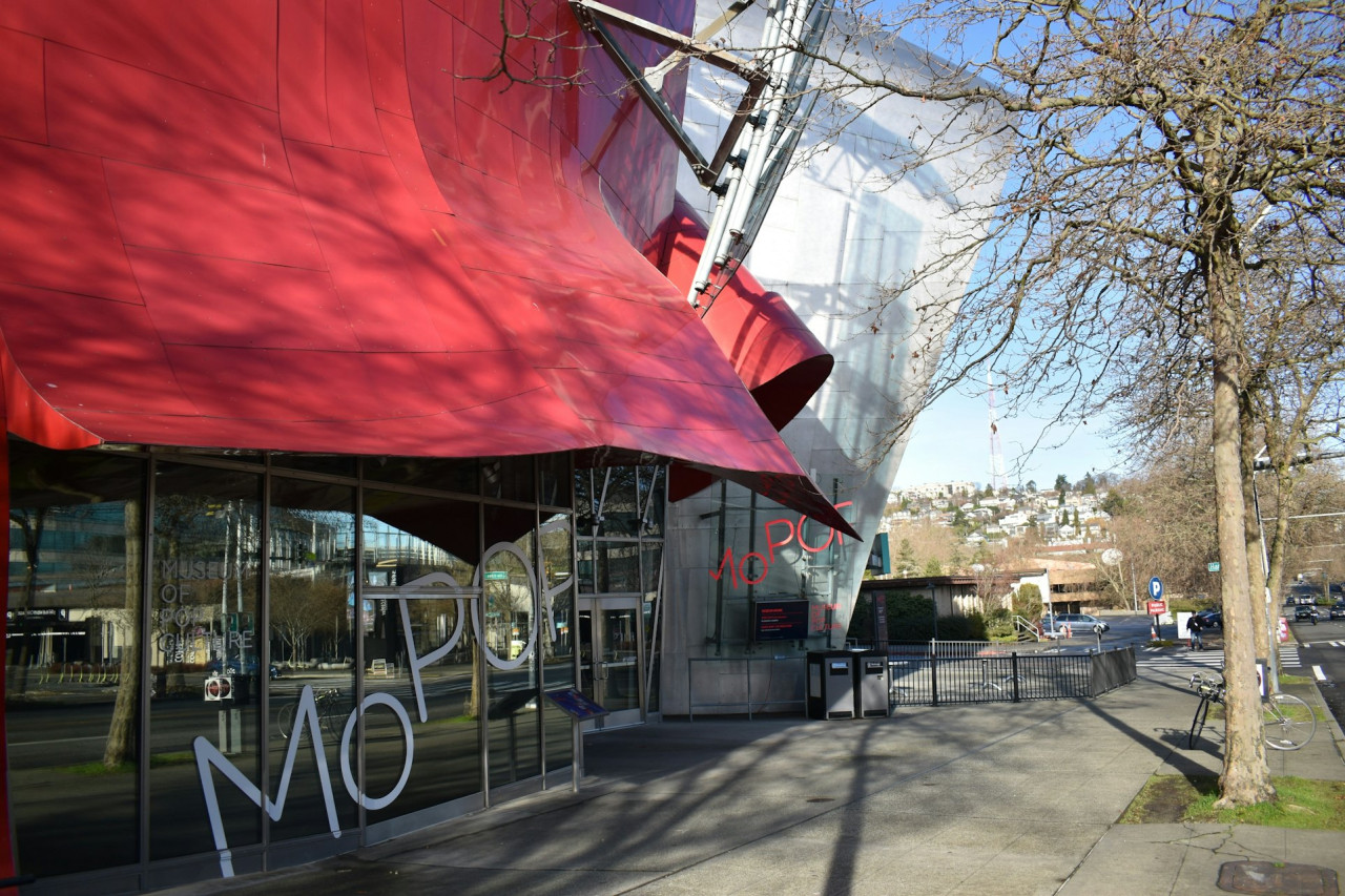 Seattle Center & Space Needle: Guided Walking Tour – photo 5