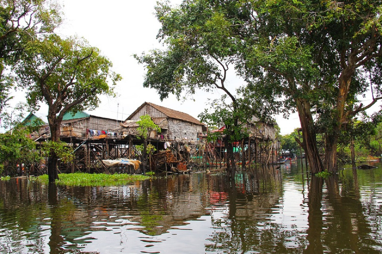 Tonle Sap Lake and Kompong Phluk Floating Village Tour – photo 6