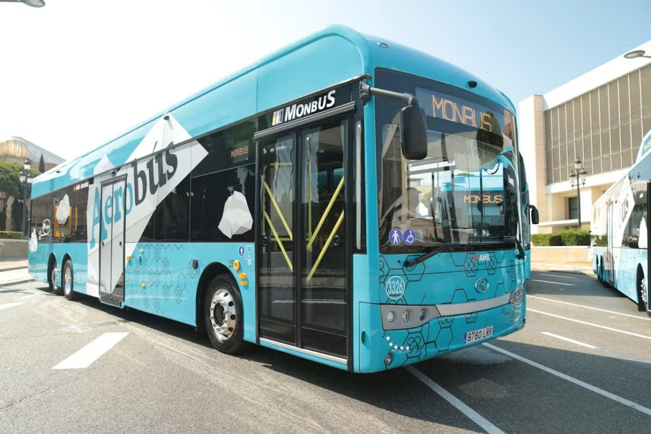 Aerobús Barcelona: Transfer Between Airport & City Center – photo 2