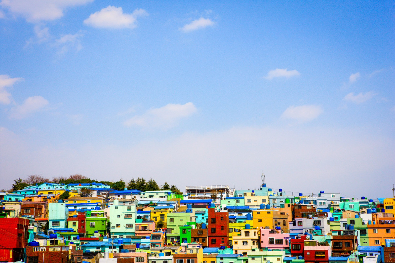 Busan City Tour: Haedong Yonggungsa, Taejongdae, Gamcheon Culture Village, and Songdo Skywalk – photo 3