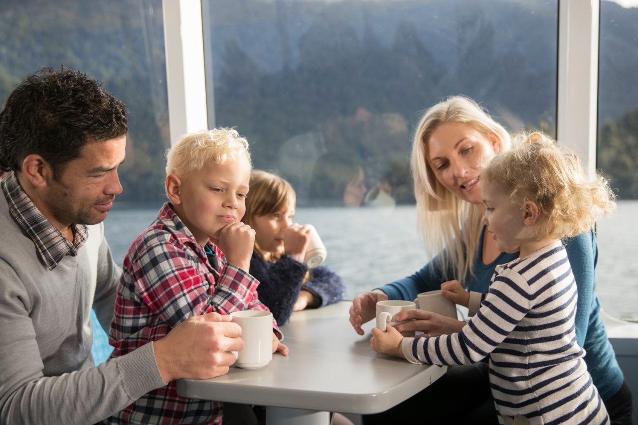 Mt. Nicholas Farm Experience with Lake Wakatipu Cruise – photo 6