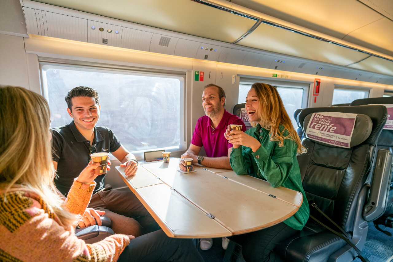 Madrid Walking Tour with High-Speed Train Transfer from Barcelona and Prado Museum Admission – photo 9