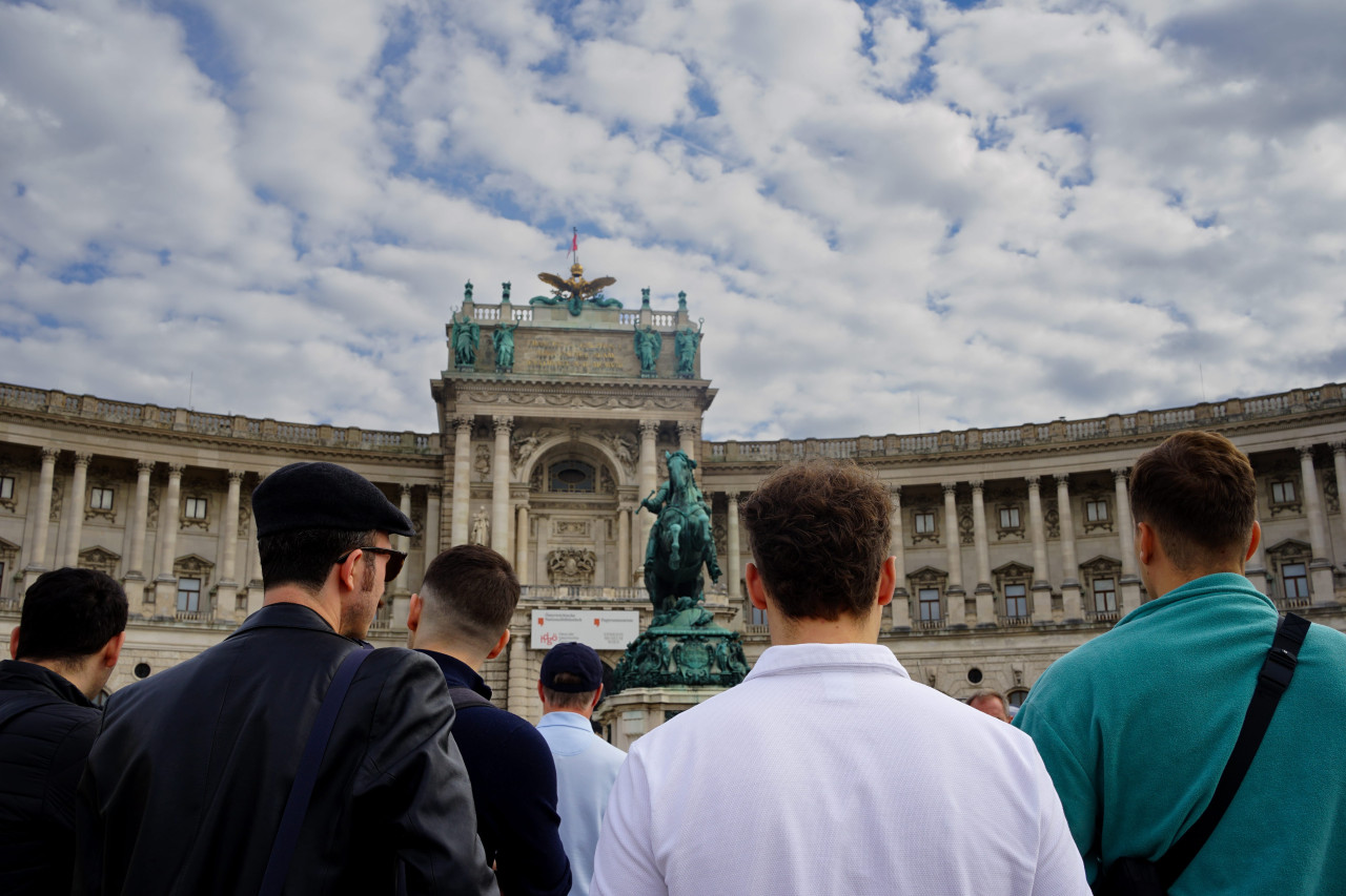 Hofburg Palace and Sisi Museum Skip-the-Line Guided Tour – photo 7
