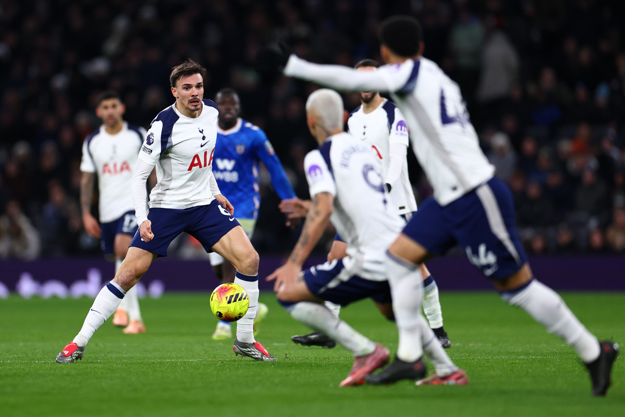 Tottenham Hotspur FC Premier League Football Match Ticket at Tottenham Hotspur Stadium – photo 4