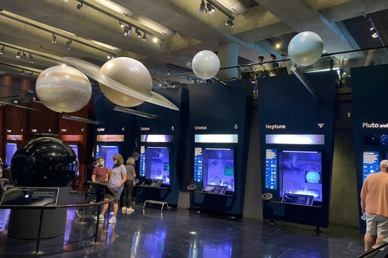 Griffith Observatory: Guided Tour + Planetarium Show Ticket – photo 3