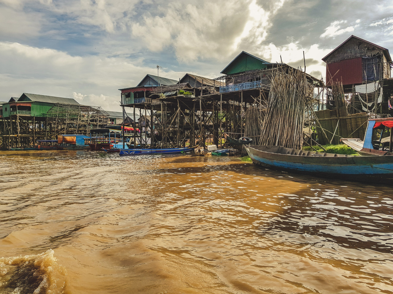 Tonle Sap Lake and Kompong Phluk Floating Village Tour – photo 7