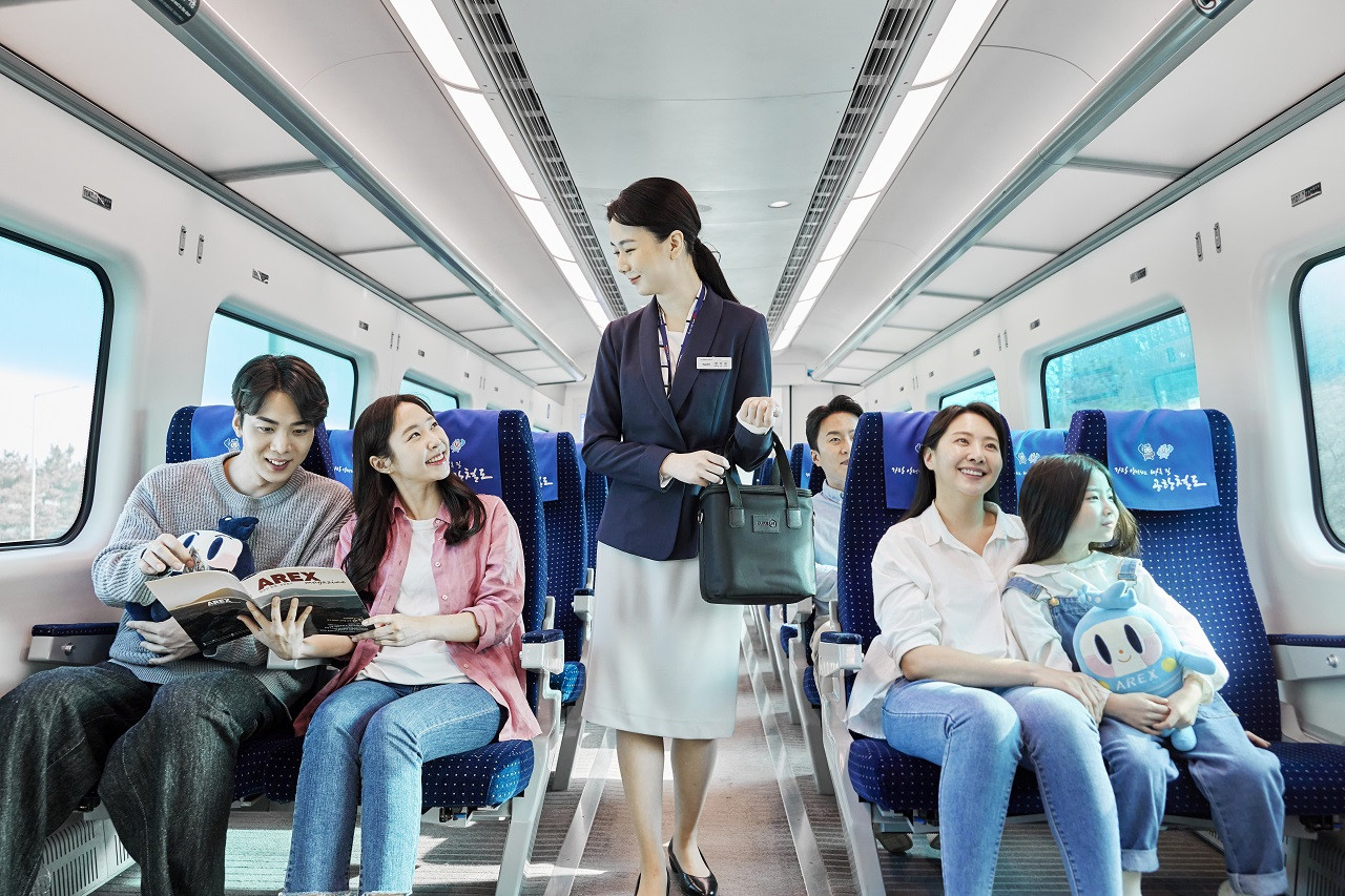 COMBO: AREX Incheon Airport Express Train + Korea SIM Card + Lotte World – photo 4