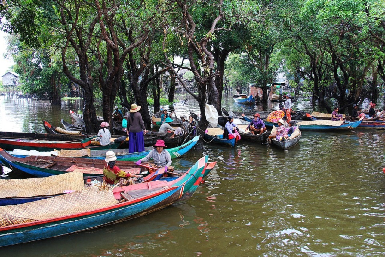Tonle Sap Lake and Kompong Phluk Floating Village Tour – photo 9