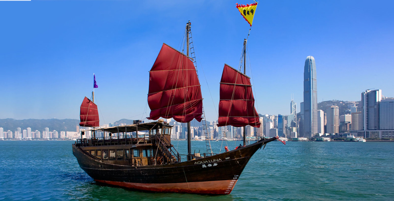 Aqualuna Harbour Discovery Hop-on Hop-off Cruise – photo 2