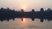 s: Sunrise Experience and Angkor Complex: A Guide to Cambodia’s Ancient Wonders: photo #11
