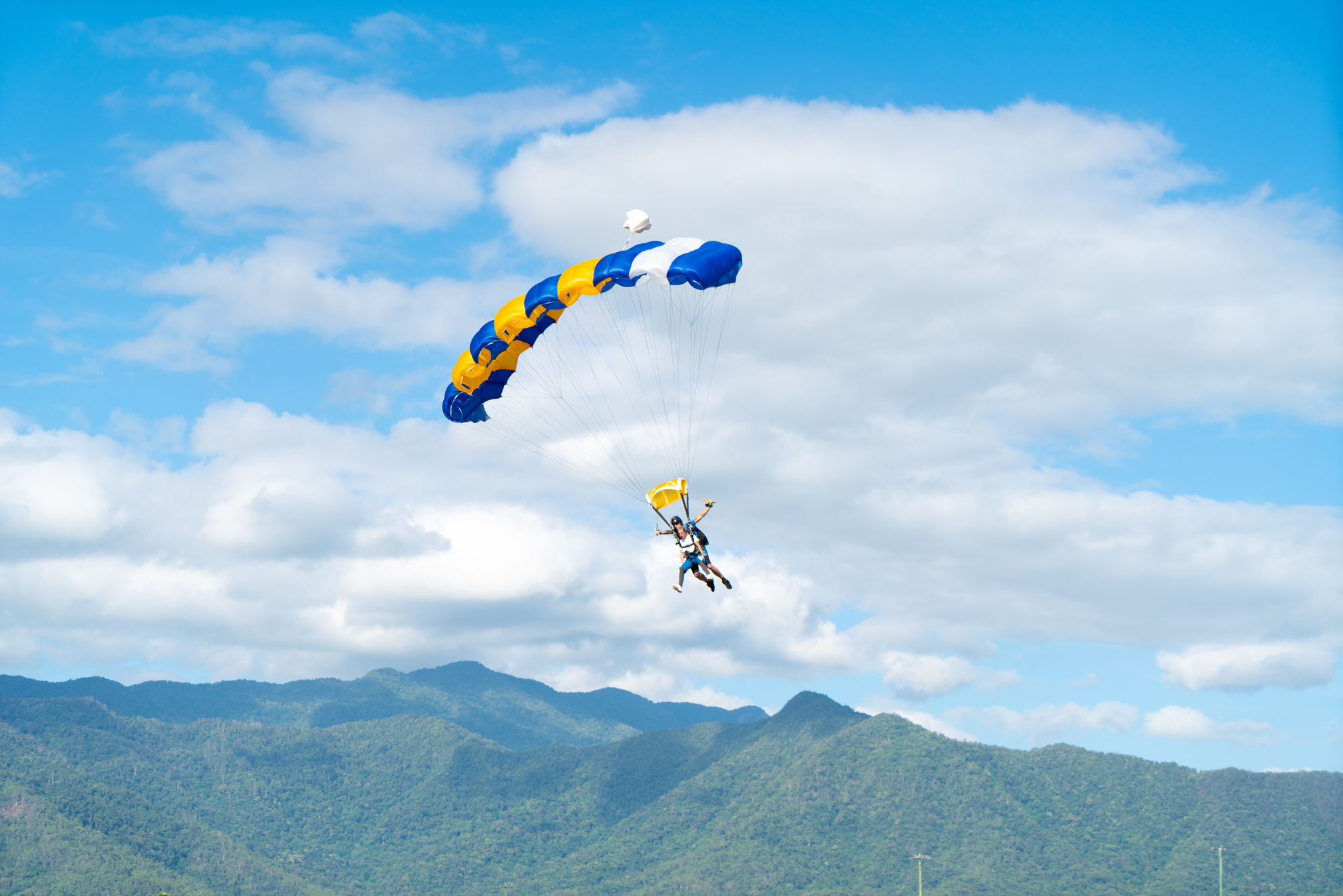 Tandem Skydiving Experience Cairns