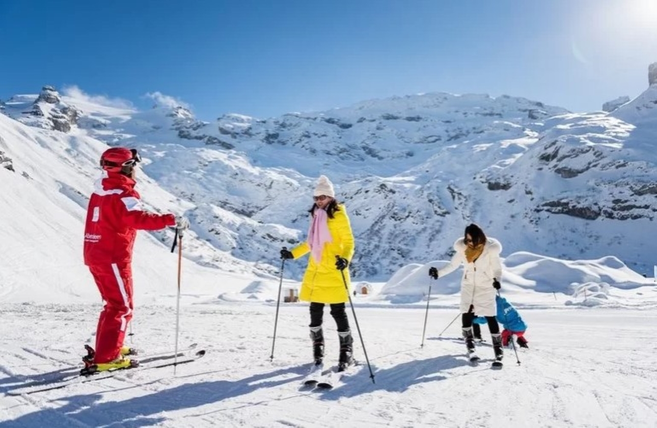 Mount Titlis Snow Experience for First-Time Skiers Tour from Zurich