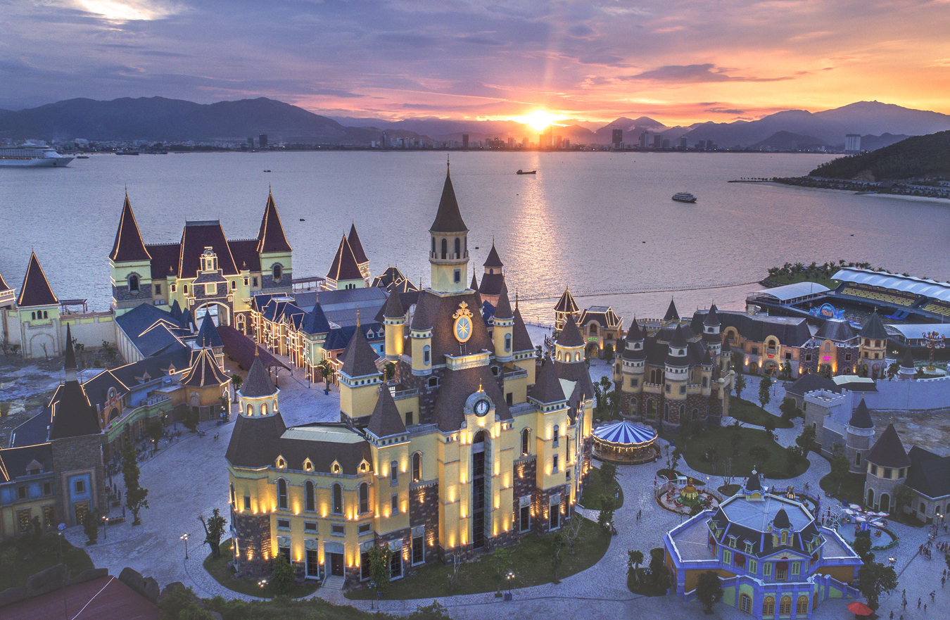 VinWonders Nha Trang Amusement Park Ticket