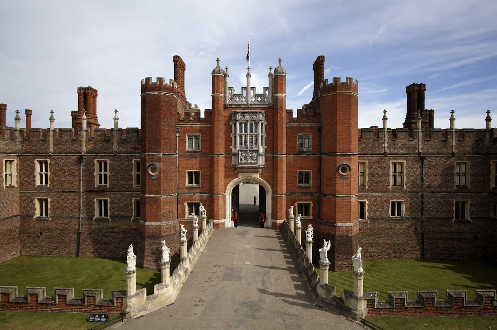 Hampton Court Palace Ticket