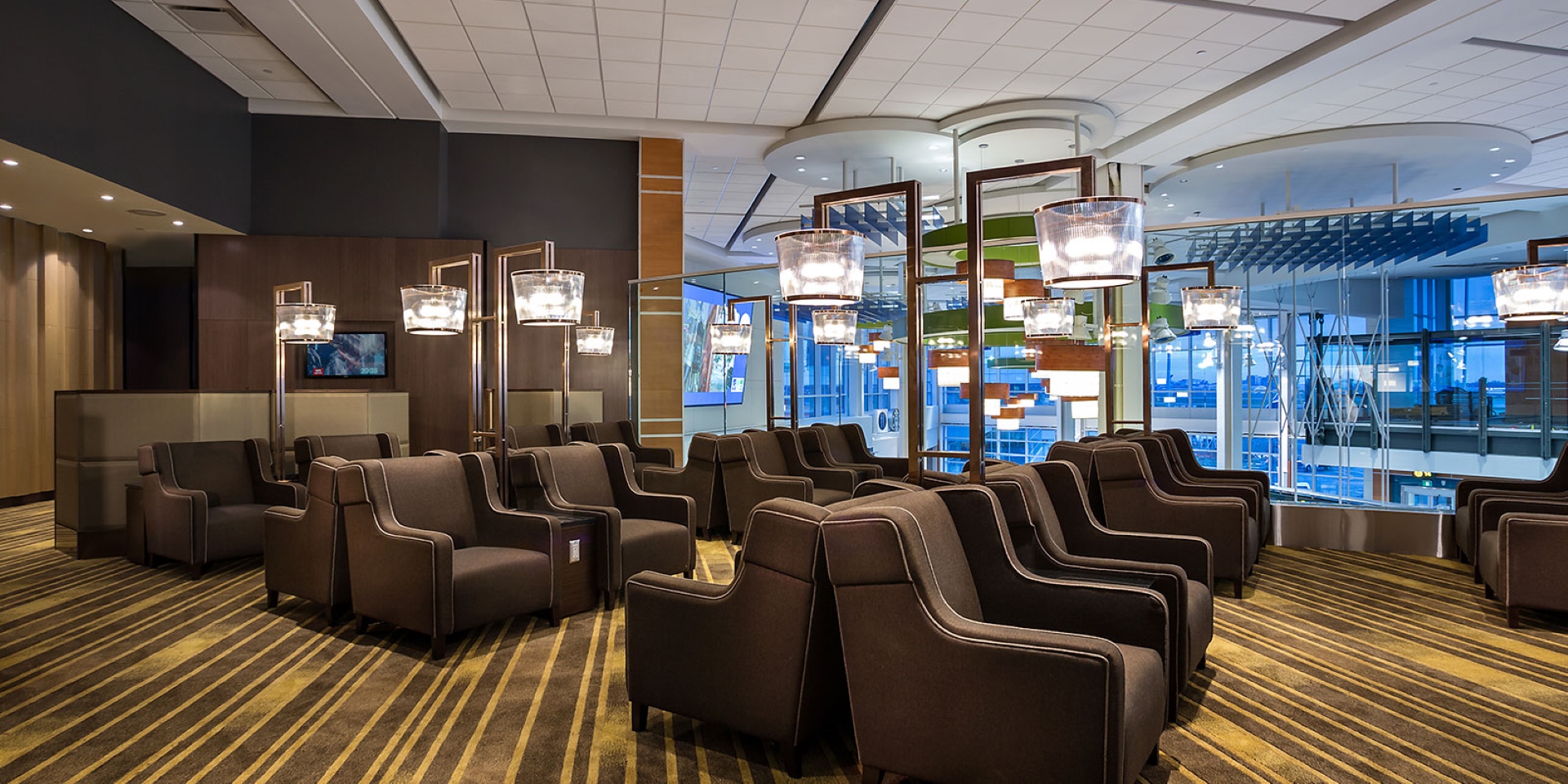 Plaza Premium Lounge - Vancouver International Airport