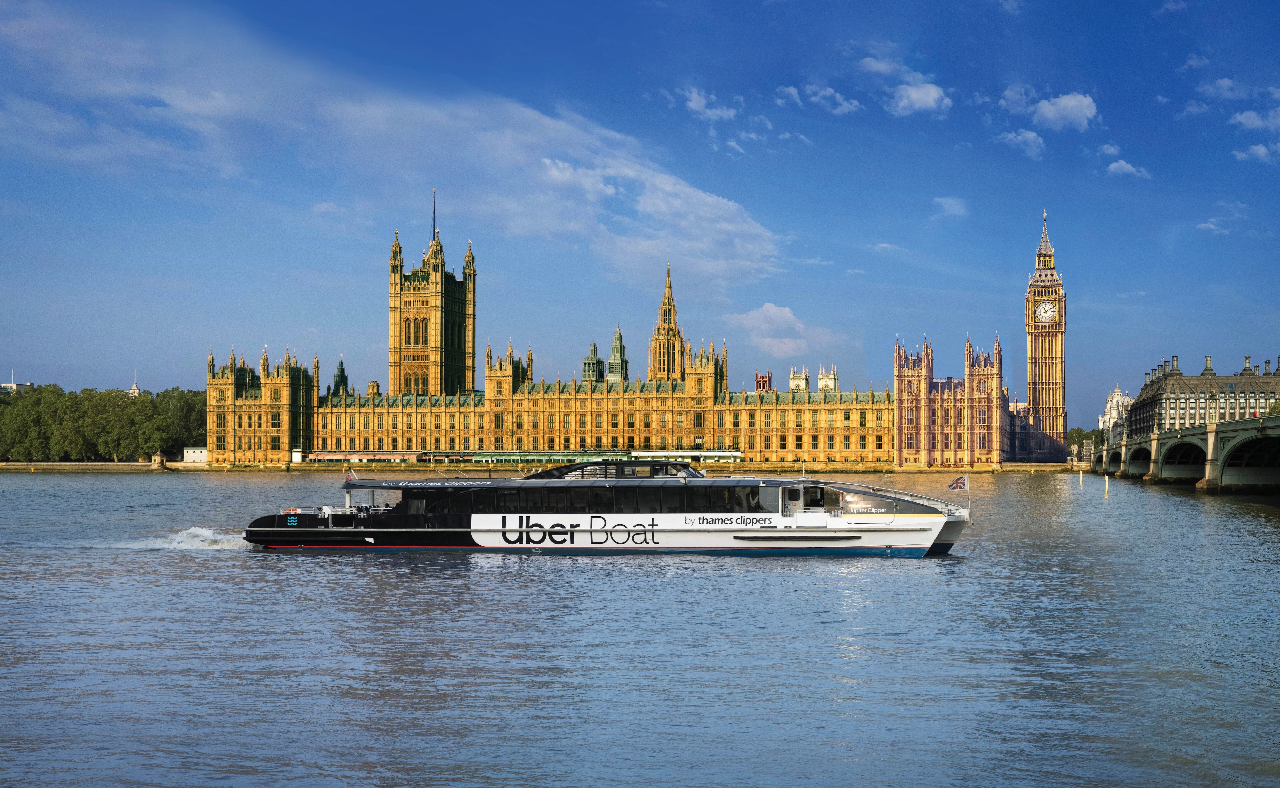 River Thames Sightseeing Hop-on Hop-off Boat Unlimited Pass by Uber Boat Thames Clippers