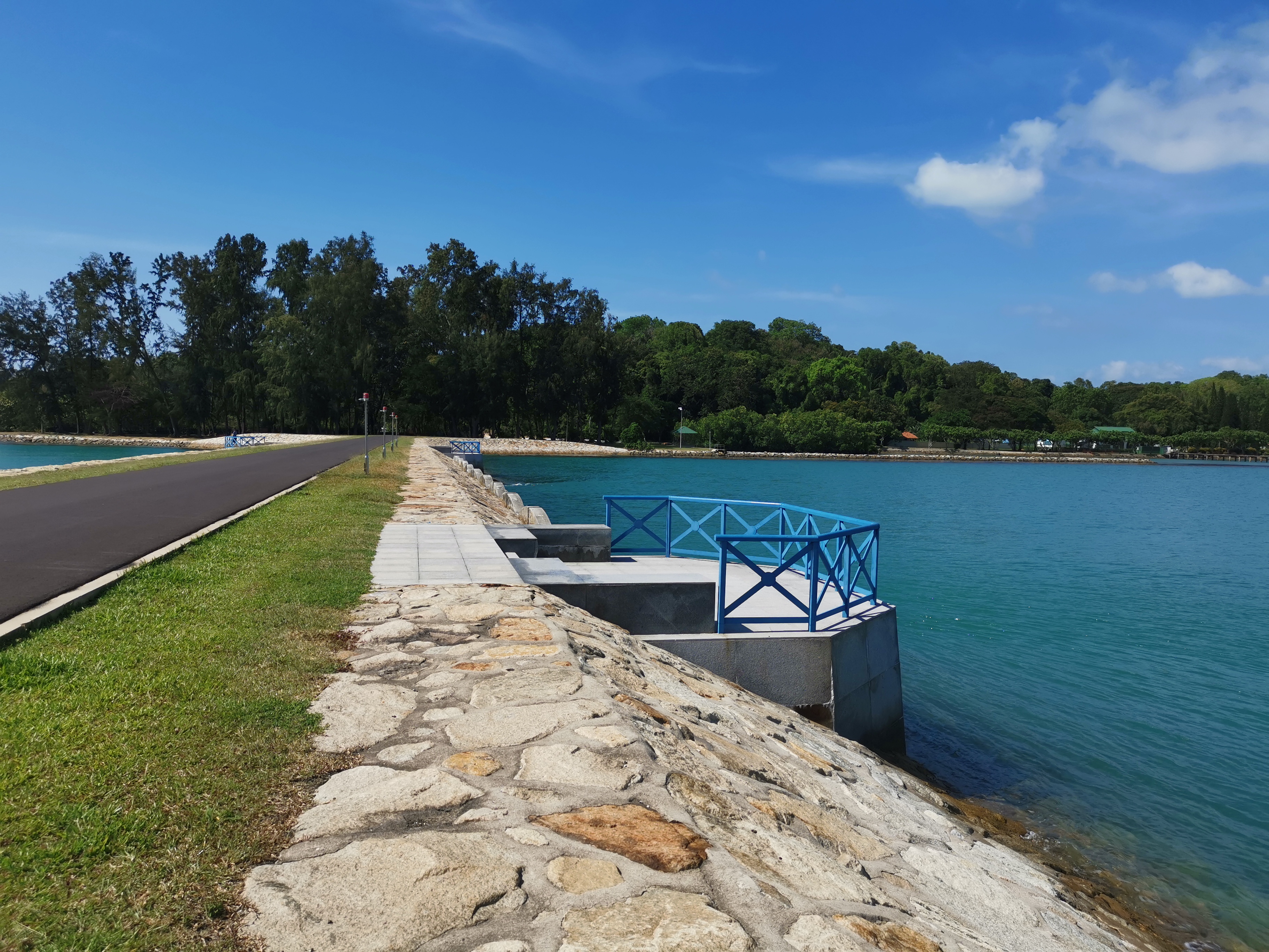Singapore Island Cruise - St. John's Island, Lazarus Island, and Kusu Island by Ferry