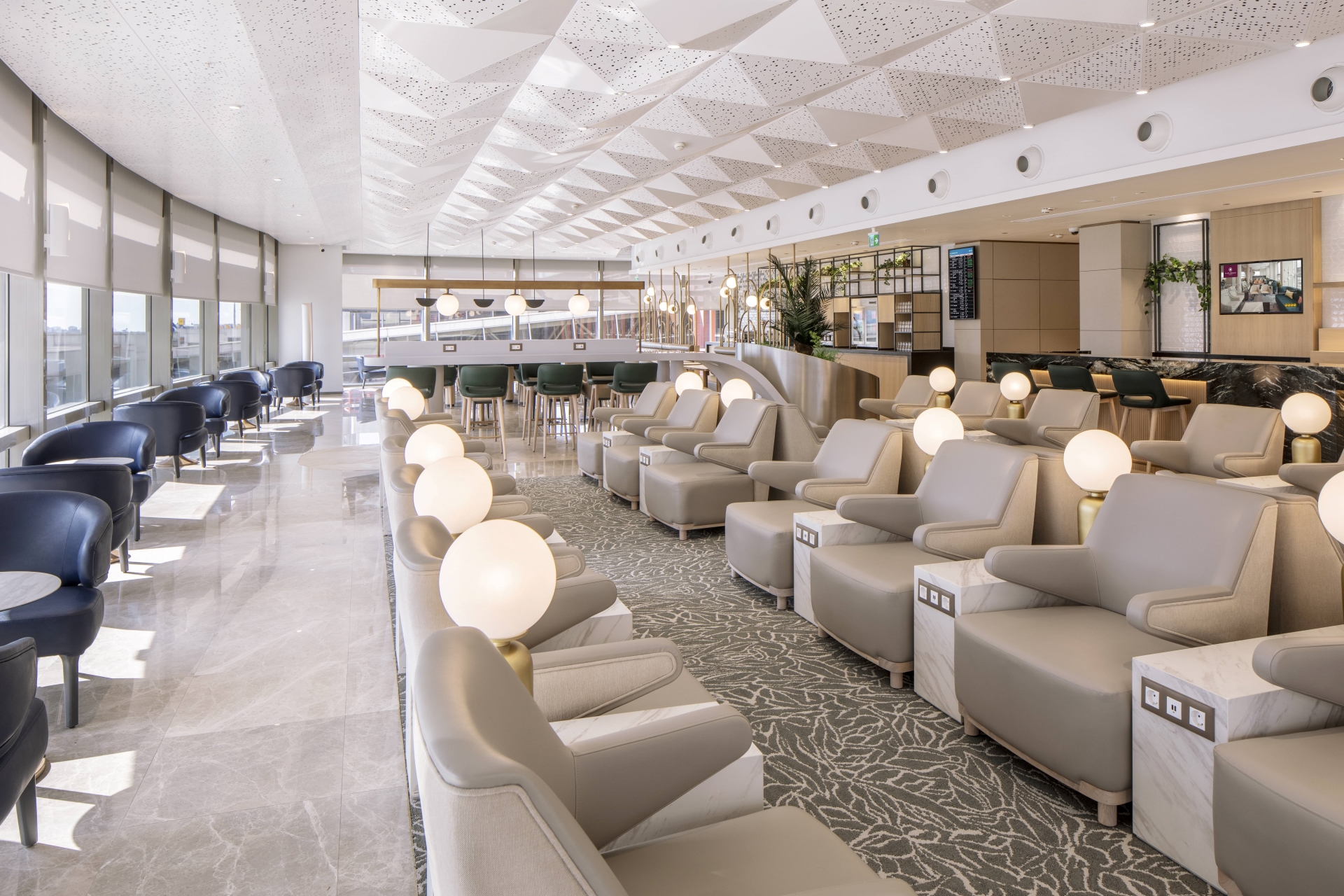Plaza Premium Lounge - Istanbul Sabiha Gokcen International Airport